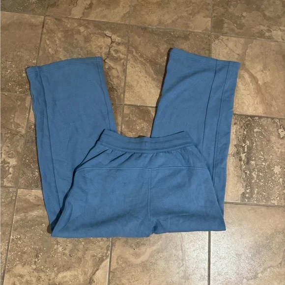 lululemon scuba mid rise wide leg pant - Picture 3 of 5